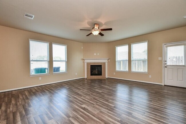 Photo - 19311 Vermillion Ct