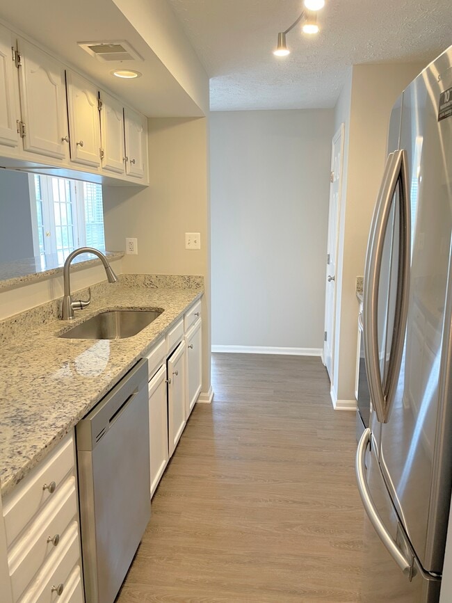 Photo - 13107 Briarcliff Ter Unit 208