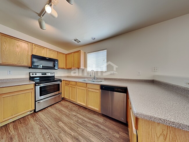 Photo - 6727 W Desert Ln