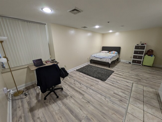 Photo - 17 Pearl St Unit 22