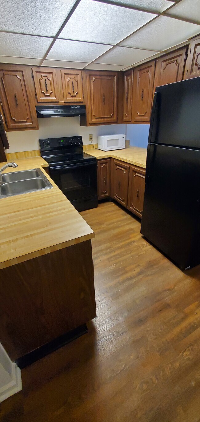 Photo - 2001 NW 6th St