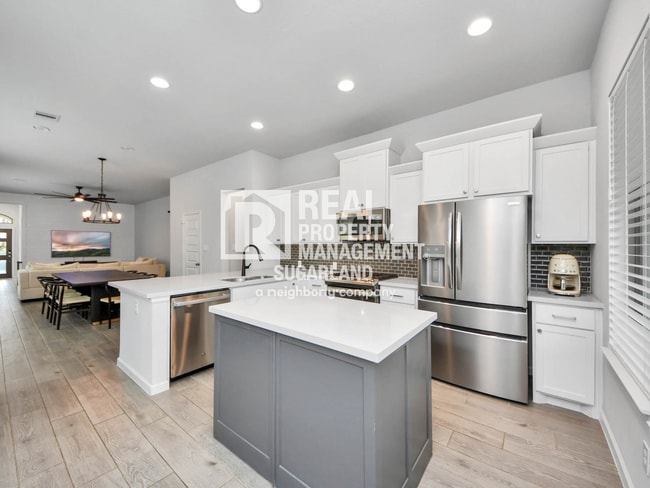 4219 Colony Ln