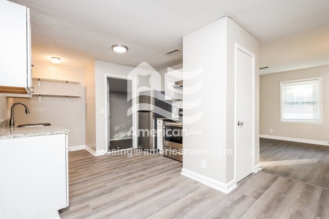 Photo - 721 Talley Ave