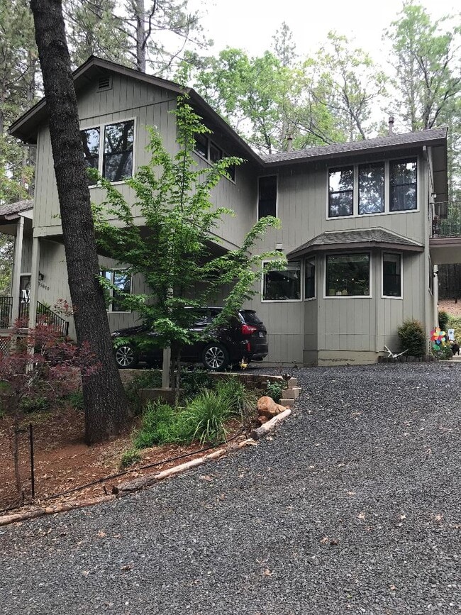 Photo - 15610 Nopel Ave