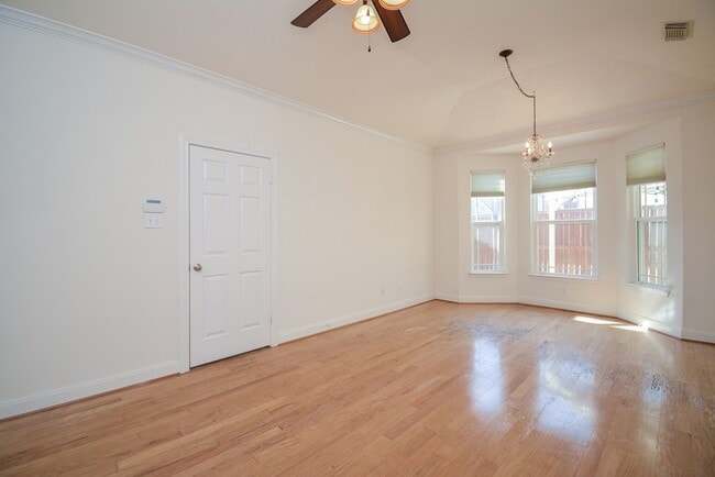 Photo - 16407 N Eldridge Pkwy