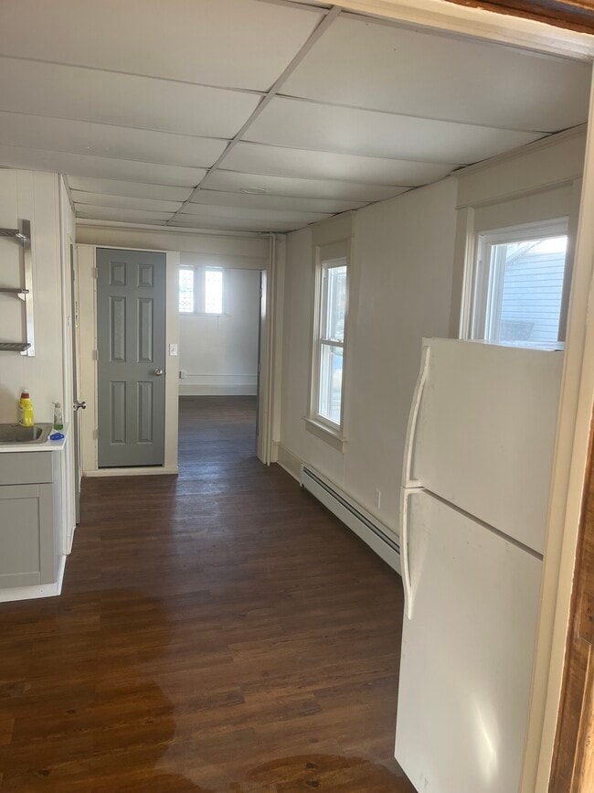 Photo - 613 E 3rd St Unidad 2