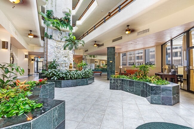 Photo - Coastal Living meets convenience in the He... Unit 803