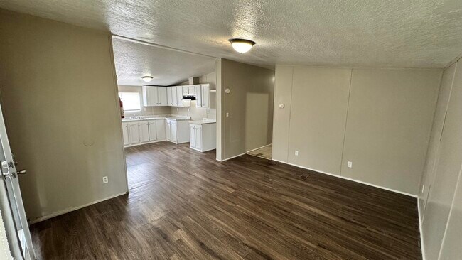 Photo - 288 W Brooks Rd