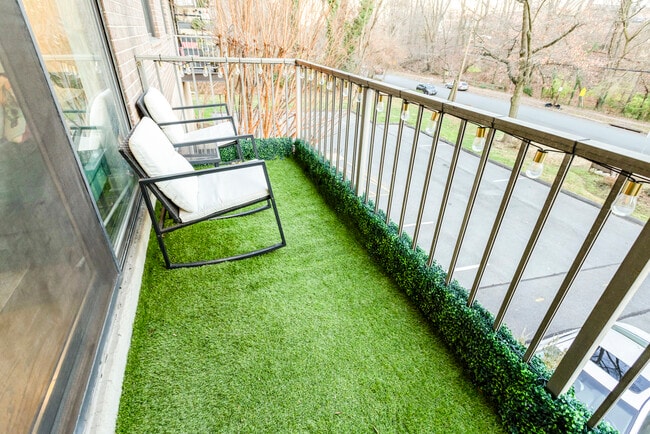 Photo - 575 Thayer Ave Unit 102