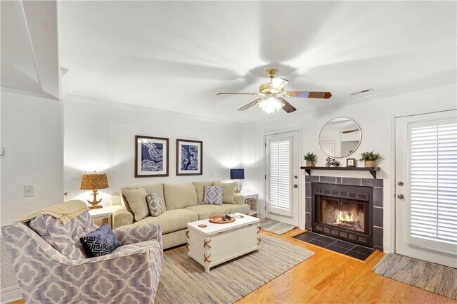 Photo - 1000 Sea Island Rd Unidad 53