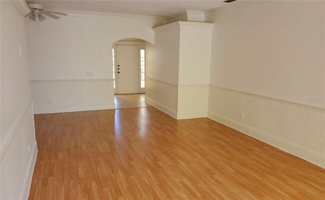 Photo - 295 Fareham Dr