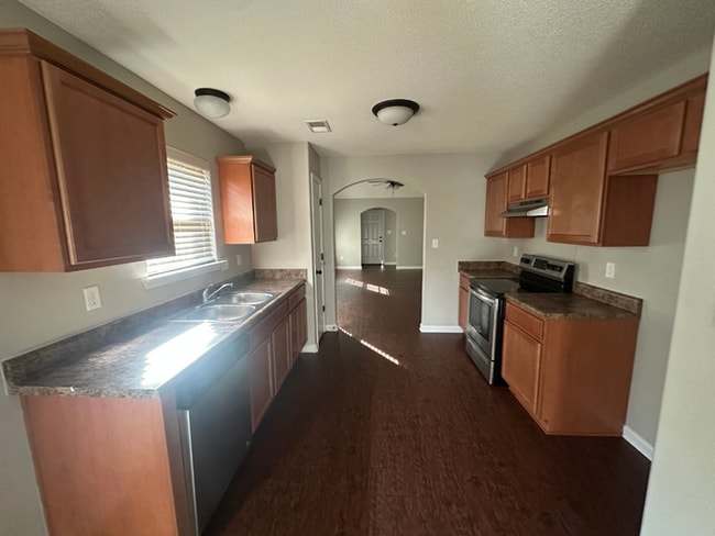 Photo - Charming 3BR/2BA Bartlett Area Home | Soaring High Ceilings, Fireplace & 2-Car Garage