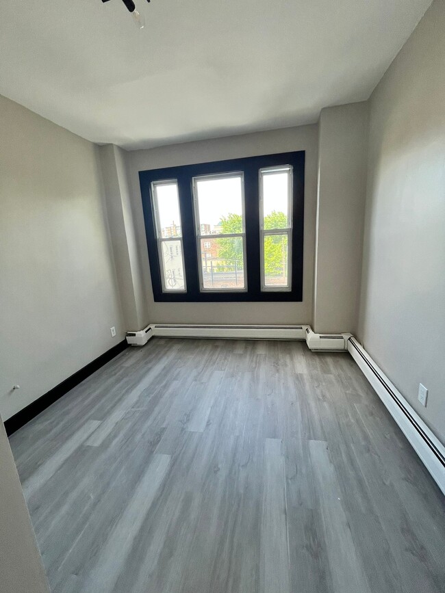 8 Sheffield St 3L - 9 Sheffield St Unidad 3L