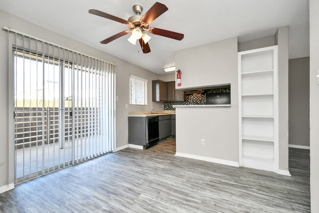 Building Photo - 12211 Fondren Rd Unit 1002 Rental