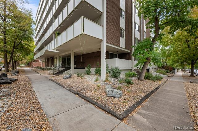 Photo - 1090 Lafayette St