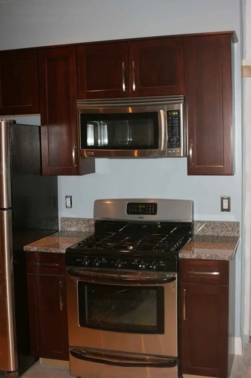 394 Riverway, Boston, MA 02115 - 394 Riverway Unit 7