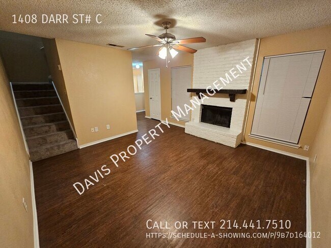 Photo - 1408 Darr St Apartment