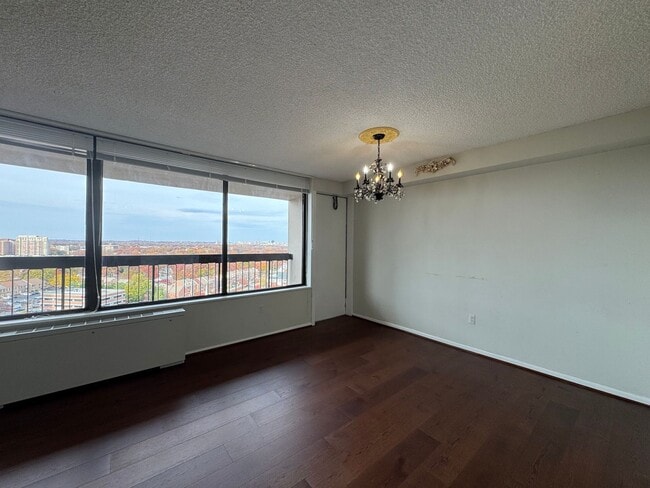 Photo - Bright and Spacious 1 Bed 1 Bath Condo Wit...