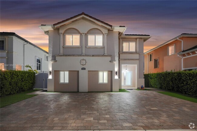 Building Photo - 2881 SW 145th Ct Rental