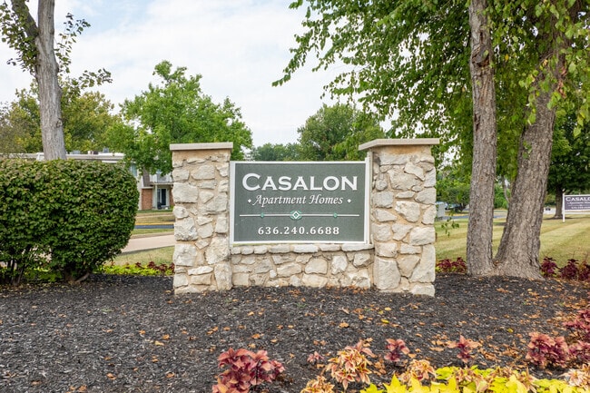 Casalon Parkway Apartments