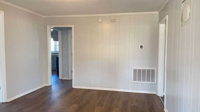 Photo - 3 bedroom 1 bathroom house available