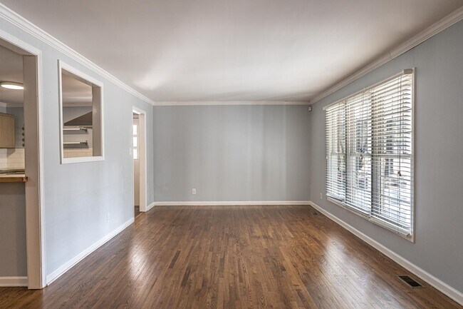 Photo - 1573 W Pennsylvania Ave Exn