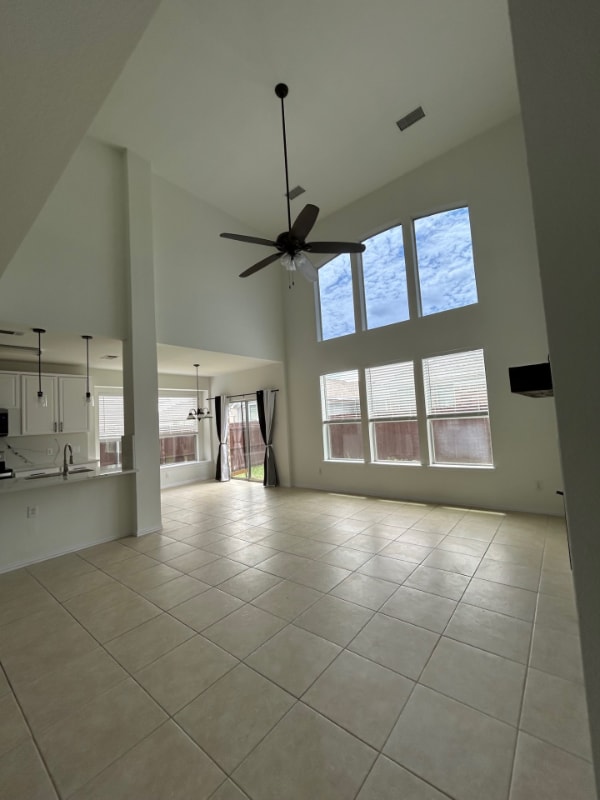 Photo - 412 Cypress Hill Dr