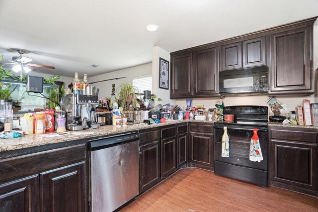 Photo - 1812 Village Park Trail