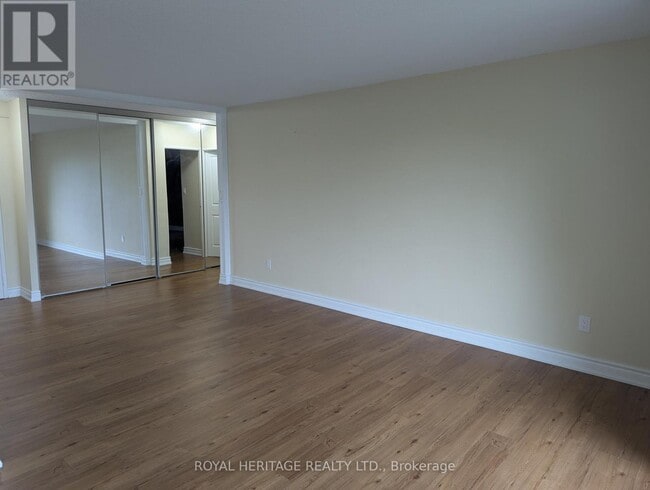 Photo - 92 Church St S Unit 311