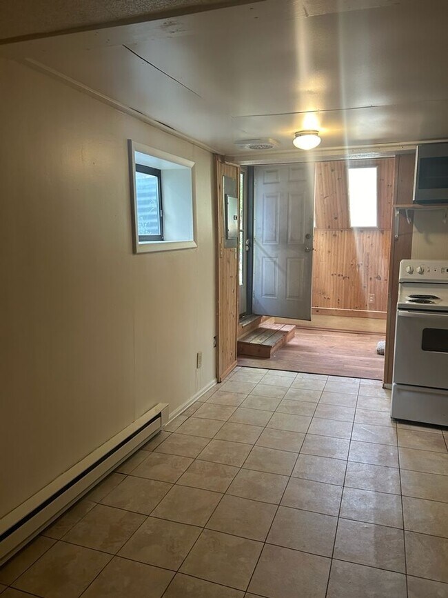 Home in Glenwood Springs House Rental in Glenwood Springs, CO