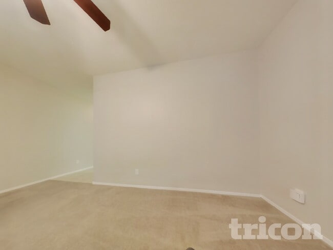 Photo - 29957 W Mitchell Ave