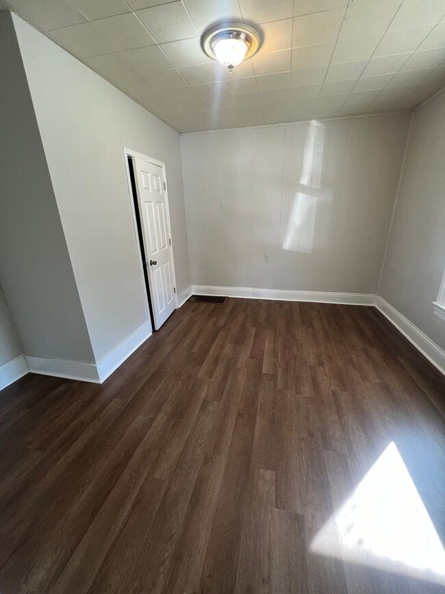 Photo - Spacious 3 Bedroom 1 Bath!