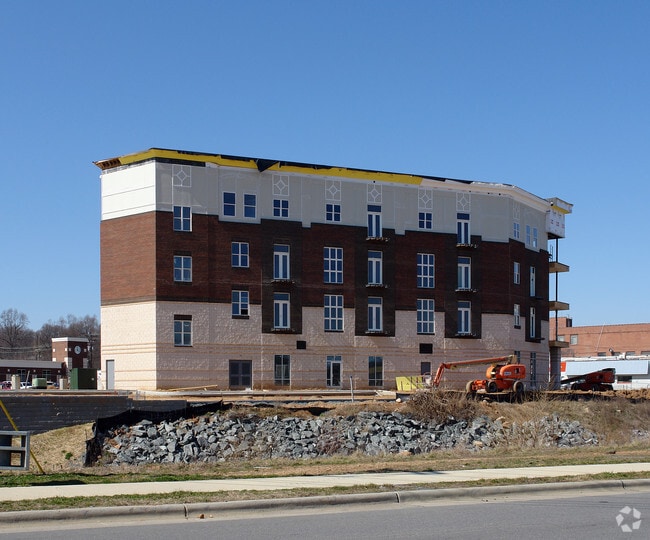 Photo - The Summit at Gateway