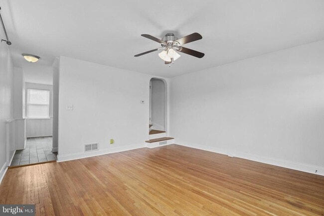 Photo - 227 Willow Ave