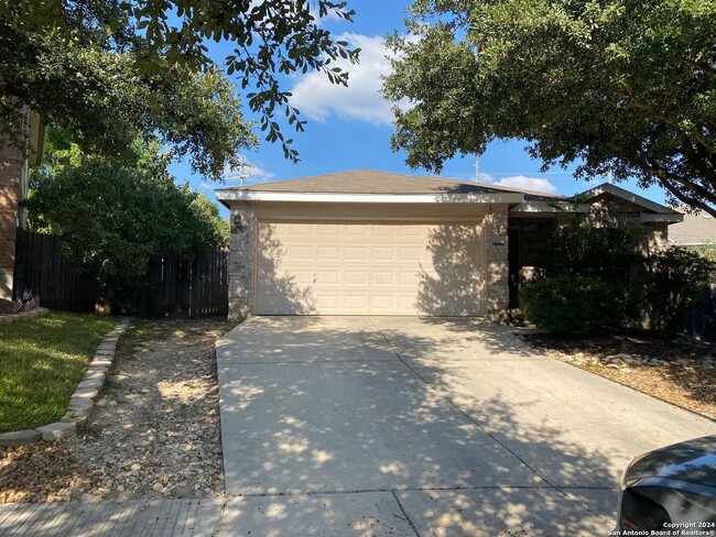 3 Bed 2 Bath located in Steubing Ranch - 3 Bed 2 Bath located in Steubing Ranch Casa