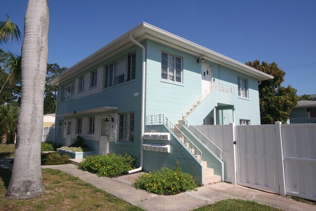 Hyde Park Apartments