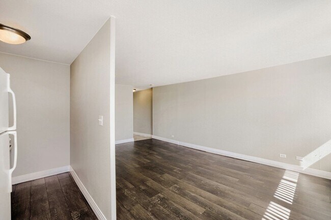 Photo - 1196 N Grant St
