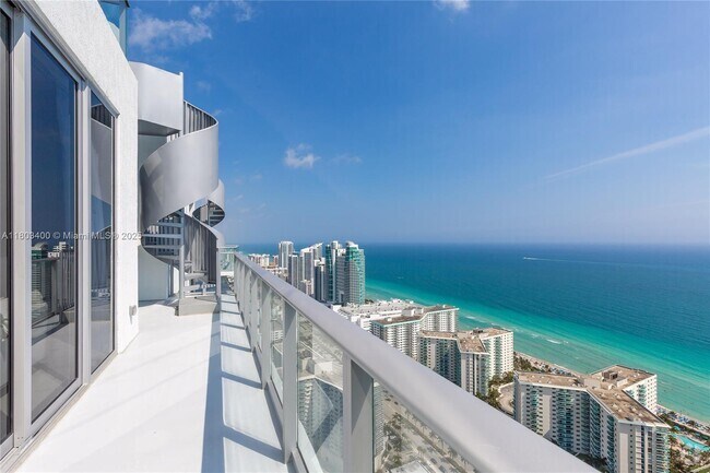 Building Photo - 4010 S Ocean Dr Unit T4303 Rental