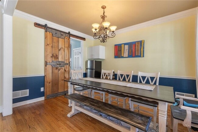 Photo - 1005 Regal Hills Ln