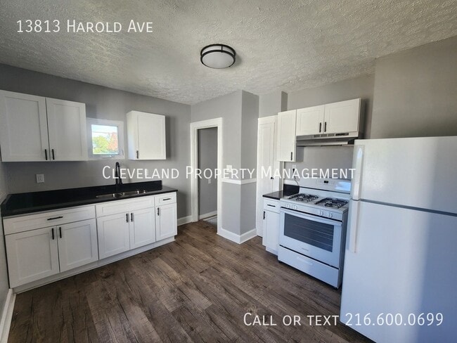 Photo - 13813 Harold Ave