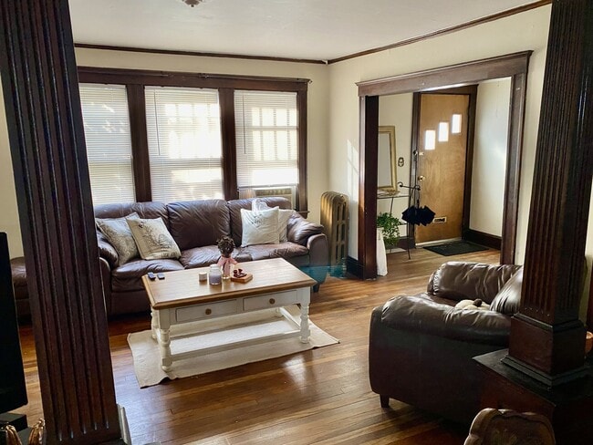 Photo - 171 Hillside St Unit 1