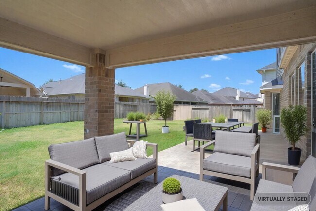 Photo - 7818 Lake Commons Dr