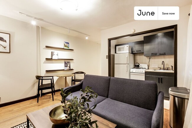 Photo - 120 W 71st St Unit 1R