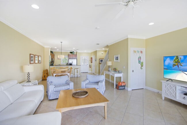 Building Photo - 11600 1st Ave Gulf Rental
