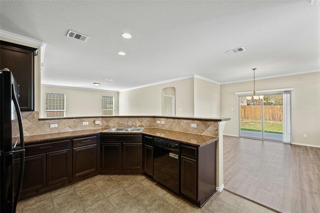 Photo - 245 Sheep Trail Dr