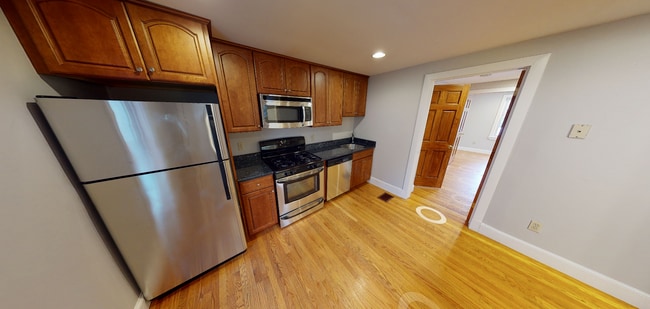 Building Photo - 441 Franklin St Unit #1L
