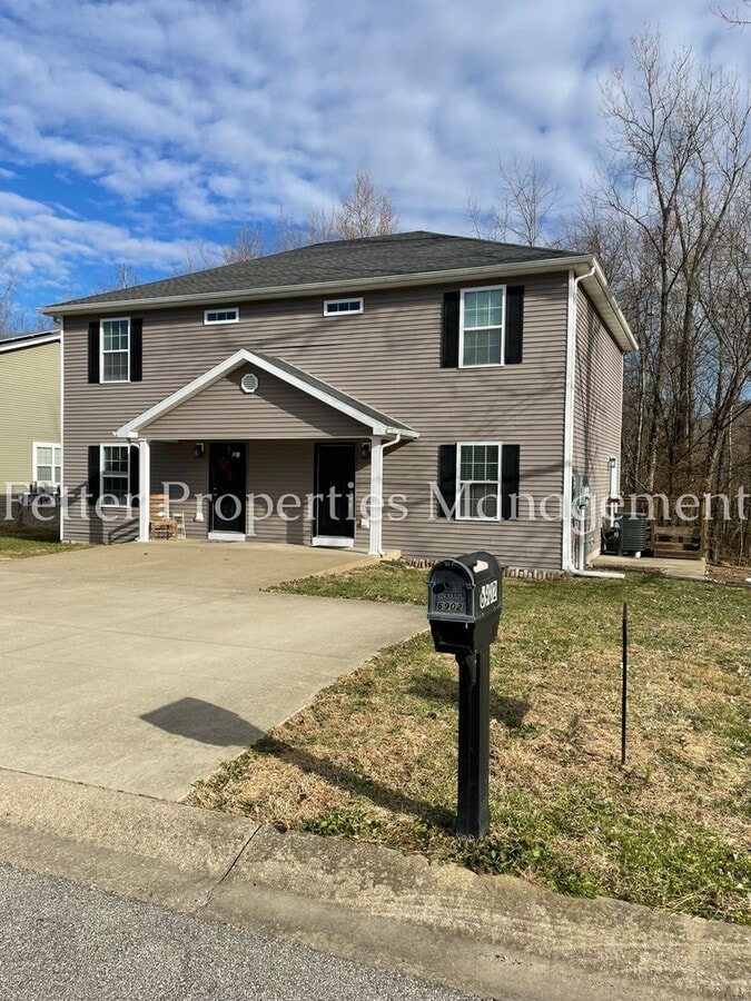 1310 - 1310 Unit 1310-B