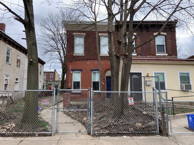 Building Photo - 3355 Frankford Ave Rental