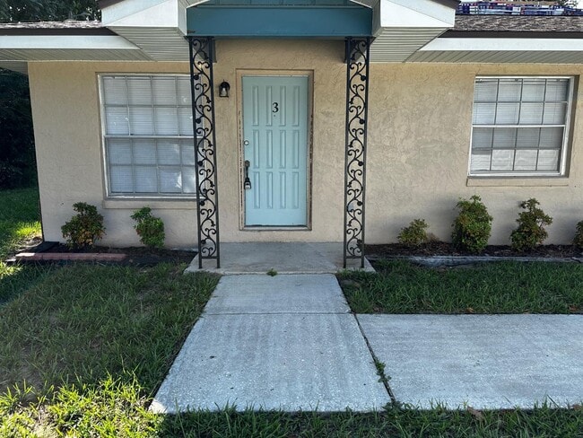 Building Photo - 610 Emerald Ave Rental