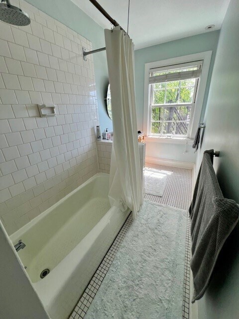 Photo - 14 Chestnut St Unit 4